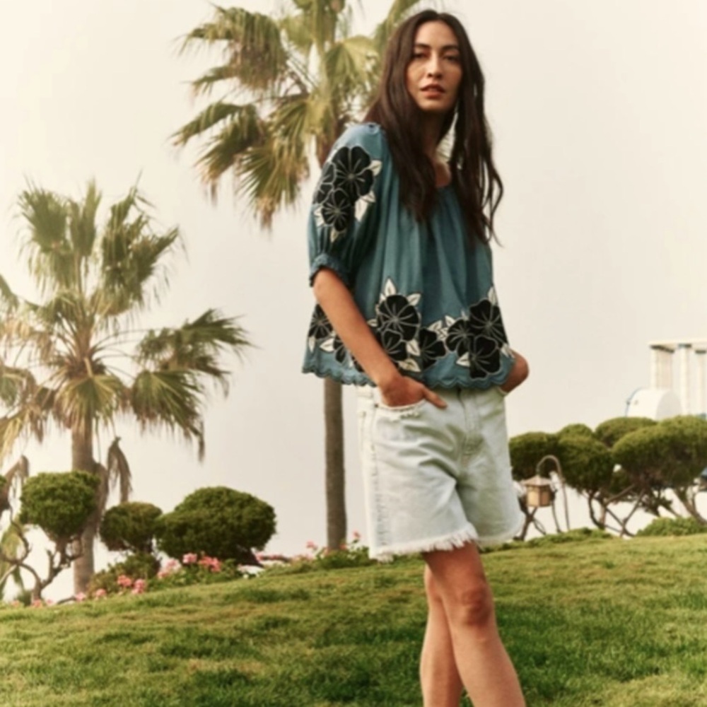 The GREAT. The Appliqué Floral Garland Top Puff Sleeve Blouse Dutch Blue XS